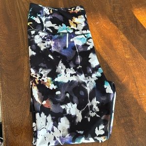 Nike leggings